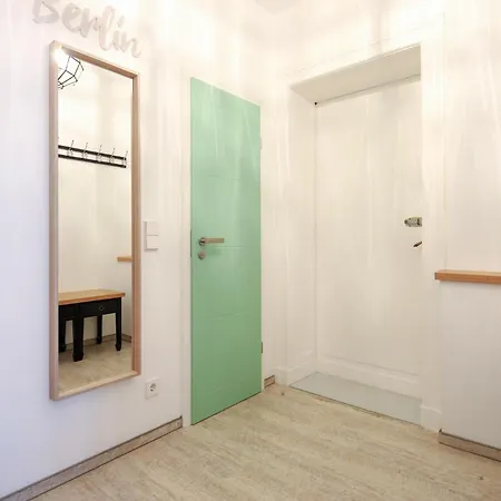 4 Personen Altbau nahe Kurfürstendamm Berlin Exterior foto